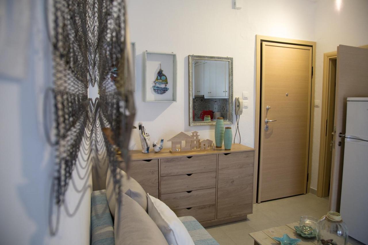 Grey Theros Apartments Paralia Dionysiou Buitenkant foto